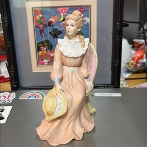 Homco No. 1439 Courtney's Dream Ceramic Seated Lady 1980's